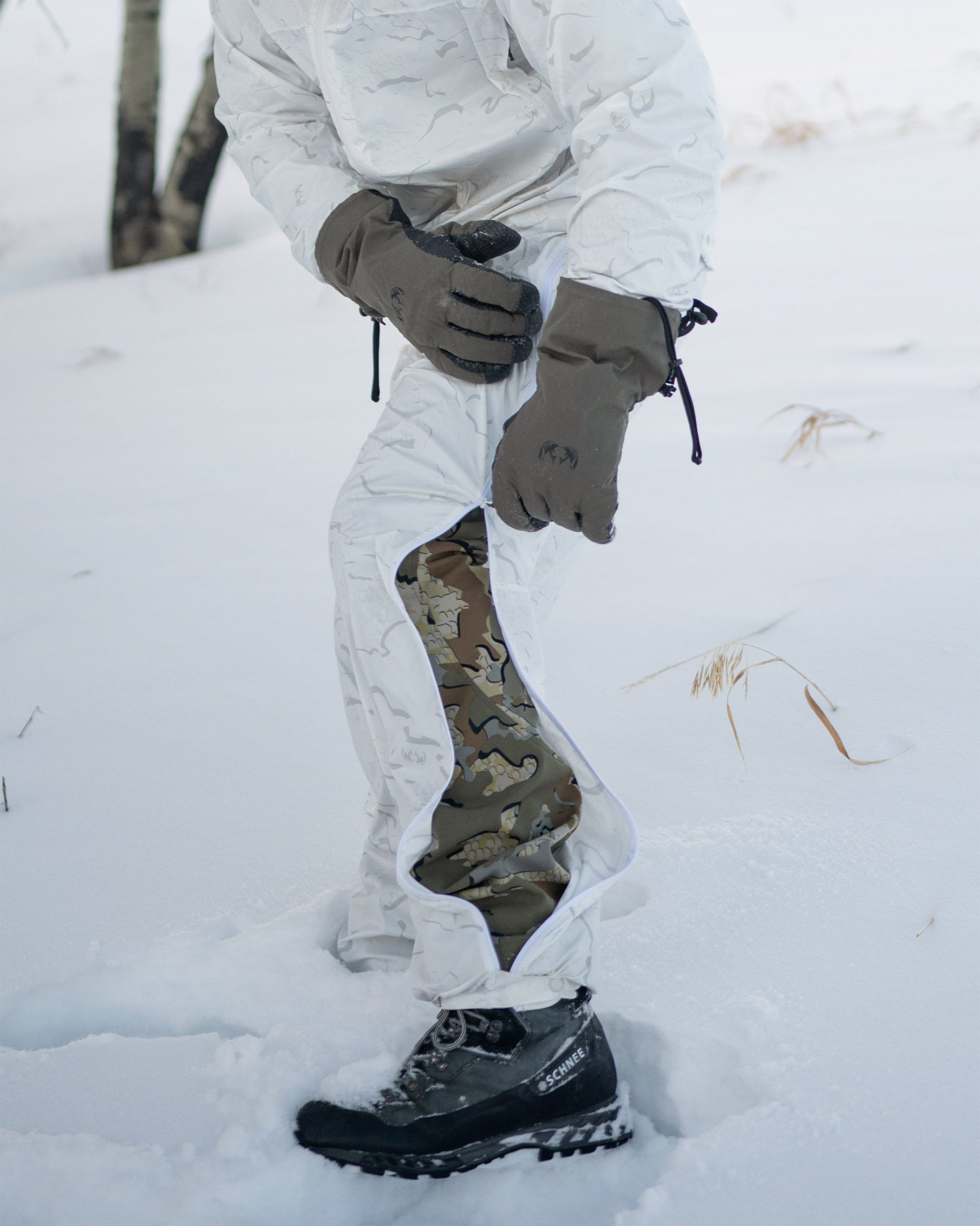 Snowfall Overwhites Set | Snowfall - Image 14