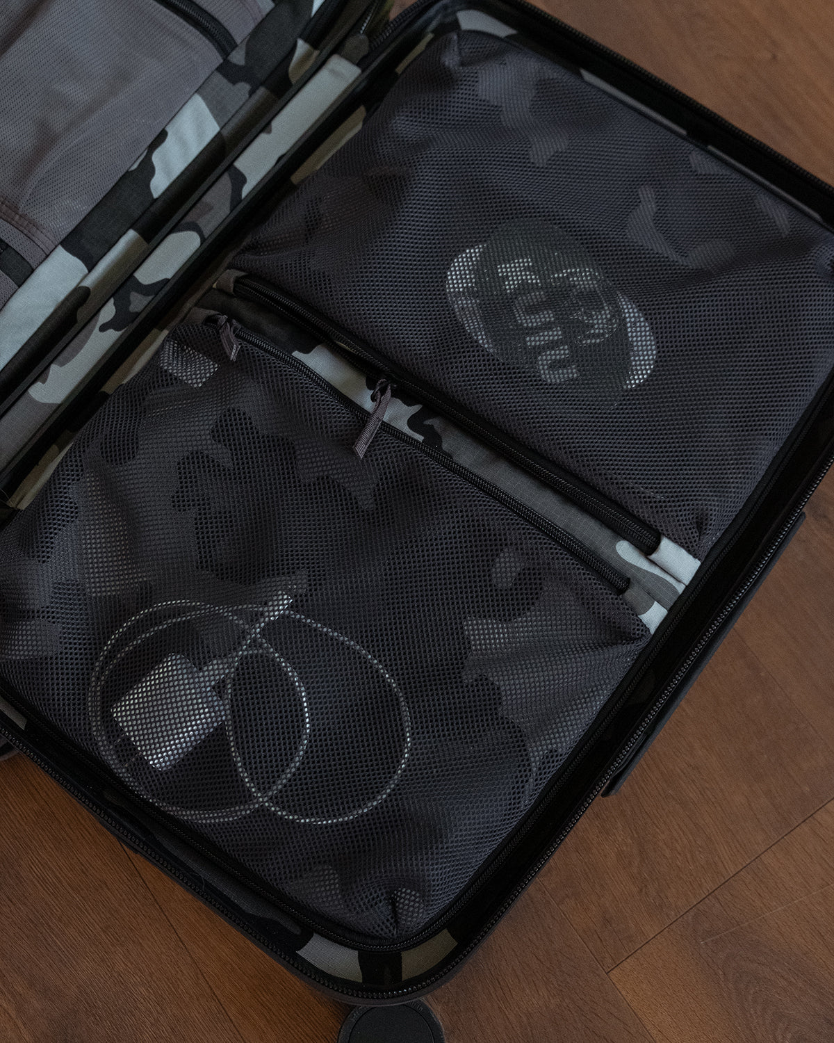 Hardline Spinner Carry-On | Bourbon - Image 10
