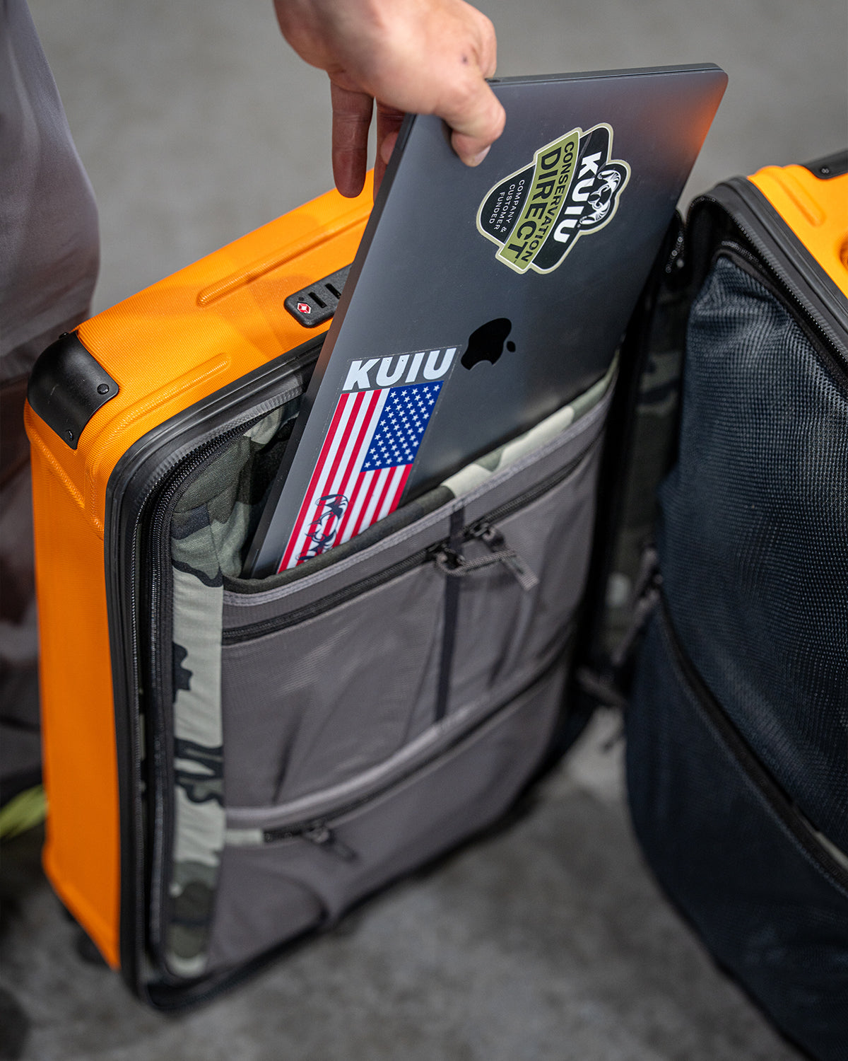 Hardline Spinner Carry-On | Orange - Image 15