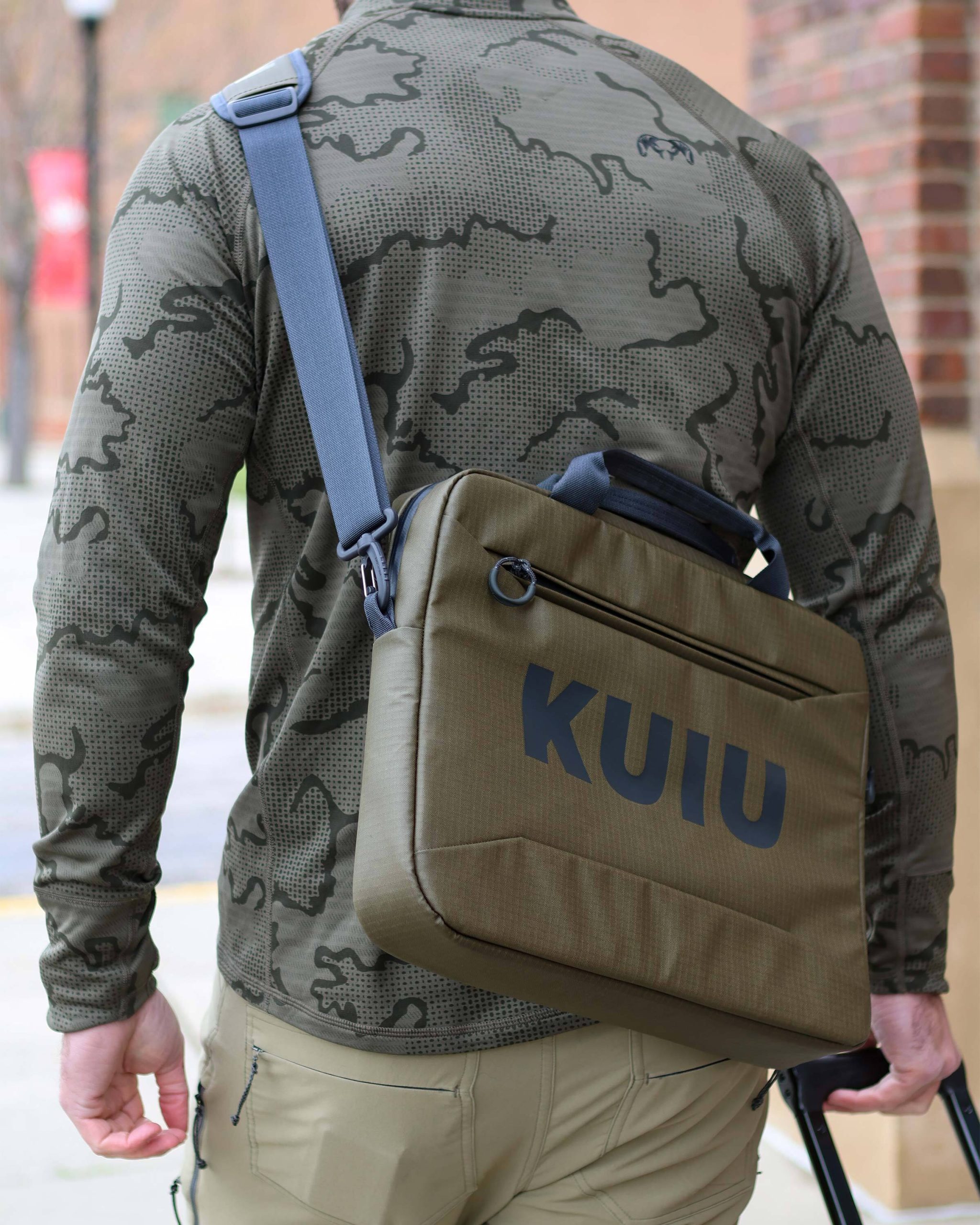 Waypoint Messenger Bag | Stone - Image 6