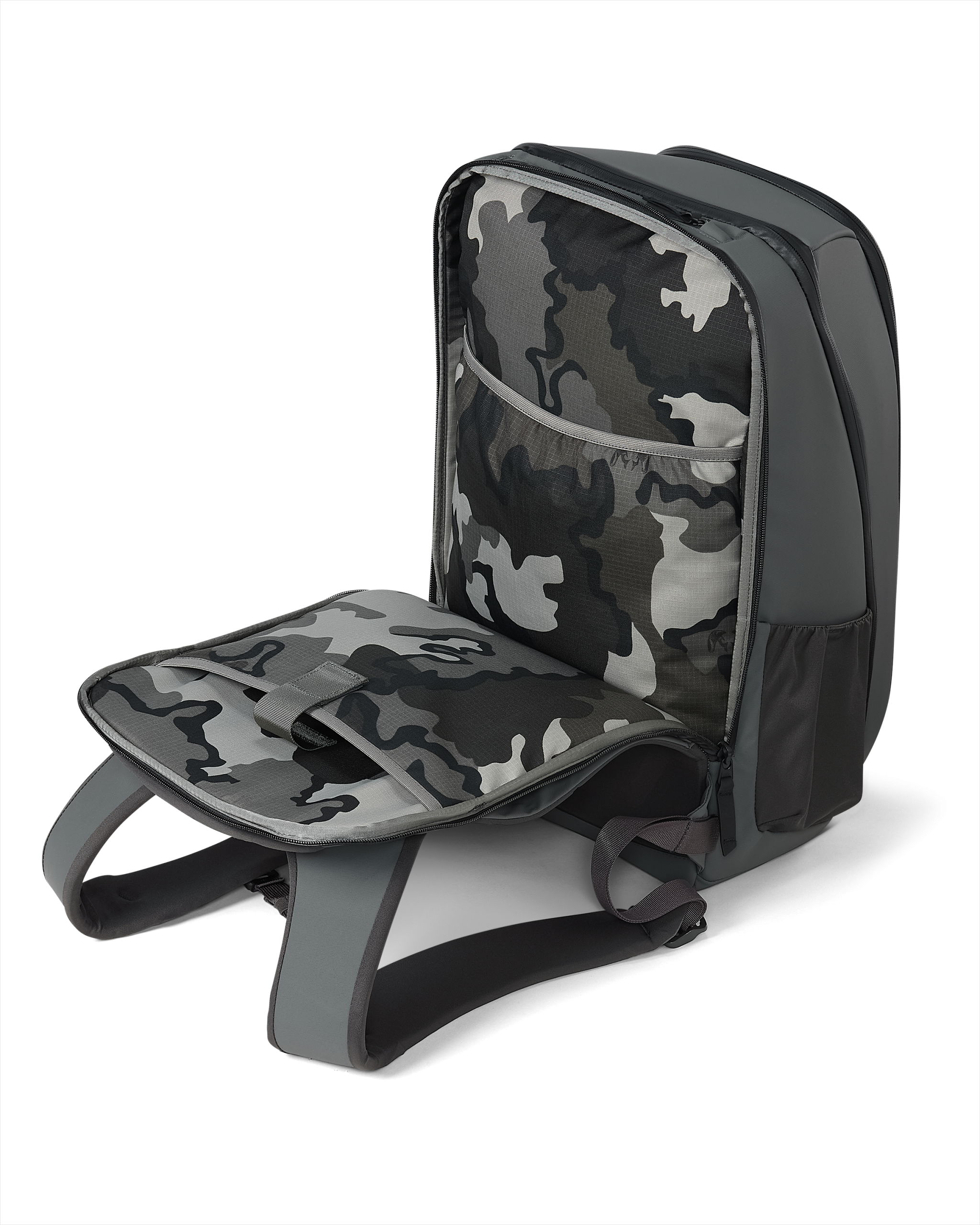 Waypoint Travel Backpack | Black - Image 5