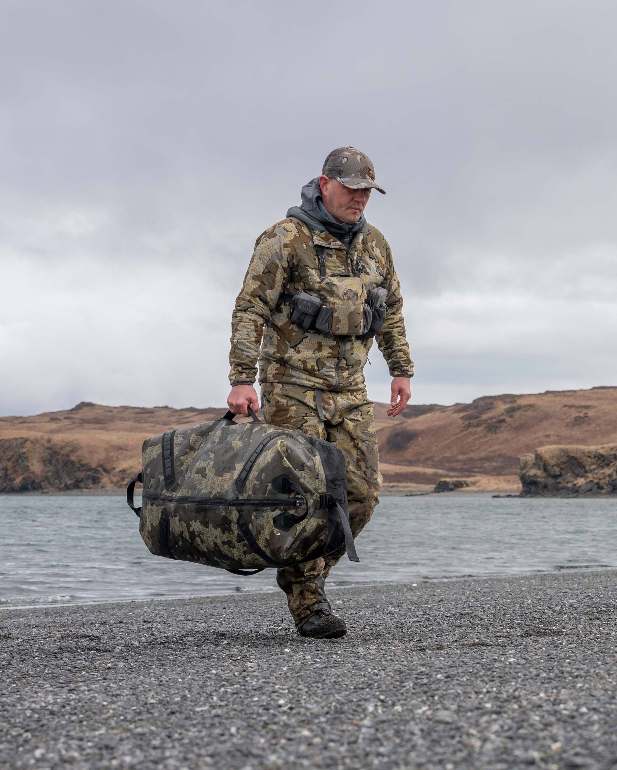 Kodiak 6600 Submersible Duffel | Verde - Image 17