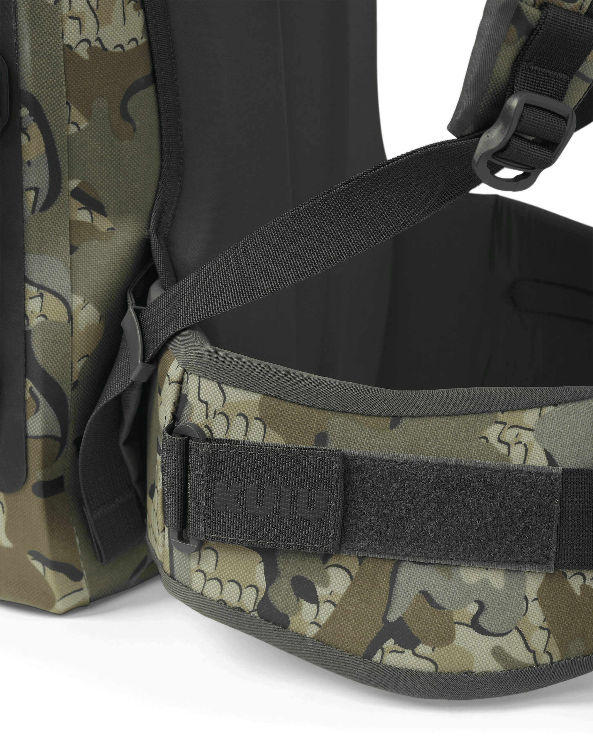 DeltaStorm 2200 Submersible Backpack | Valo - Image 9